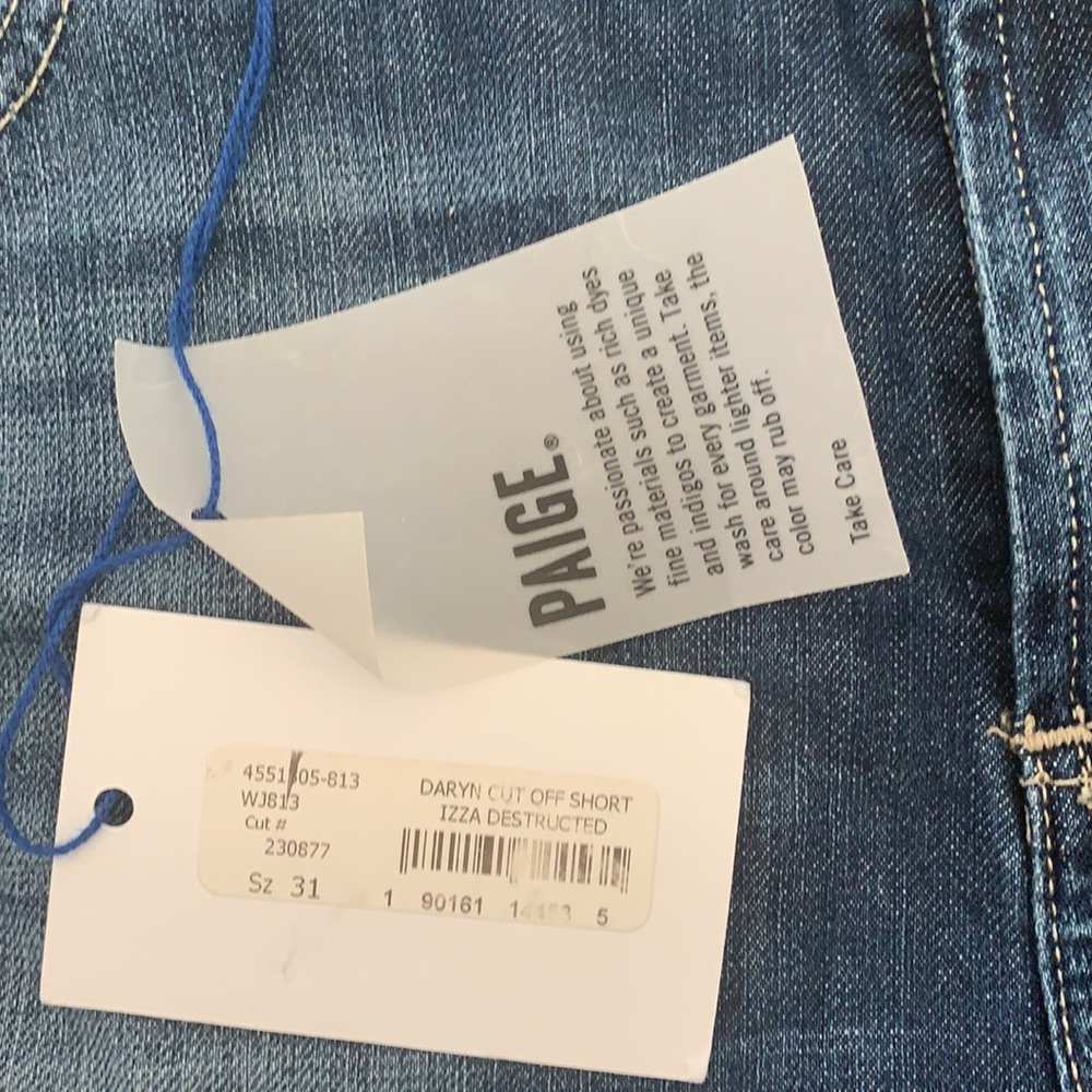 NWT: Paige Daryn Cut Off Izzy Destructed Denim Jean Short, Size 31 - Picture 3 of 8